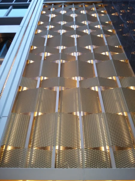 Expanded-Metal-7S89-Facade